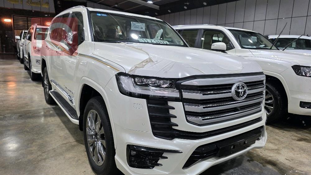 تويوتا لاندكروزر